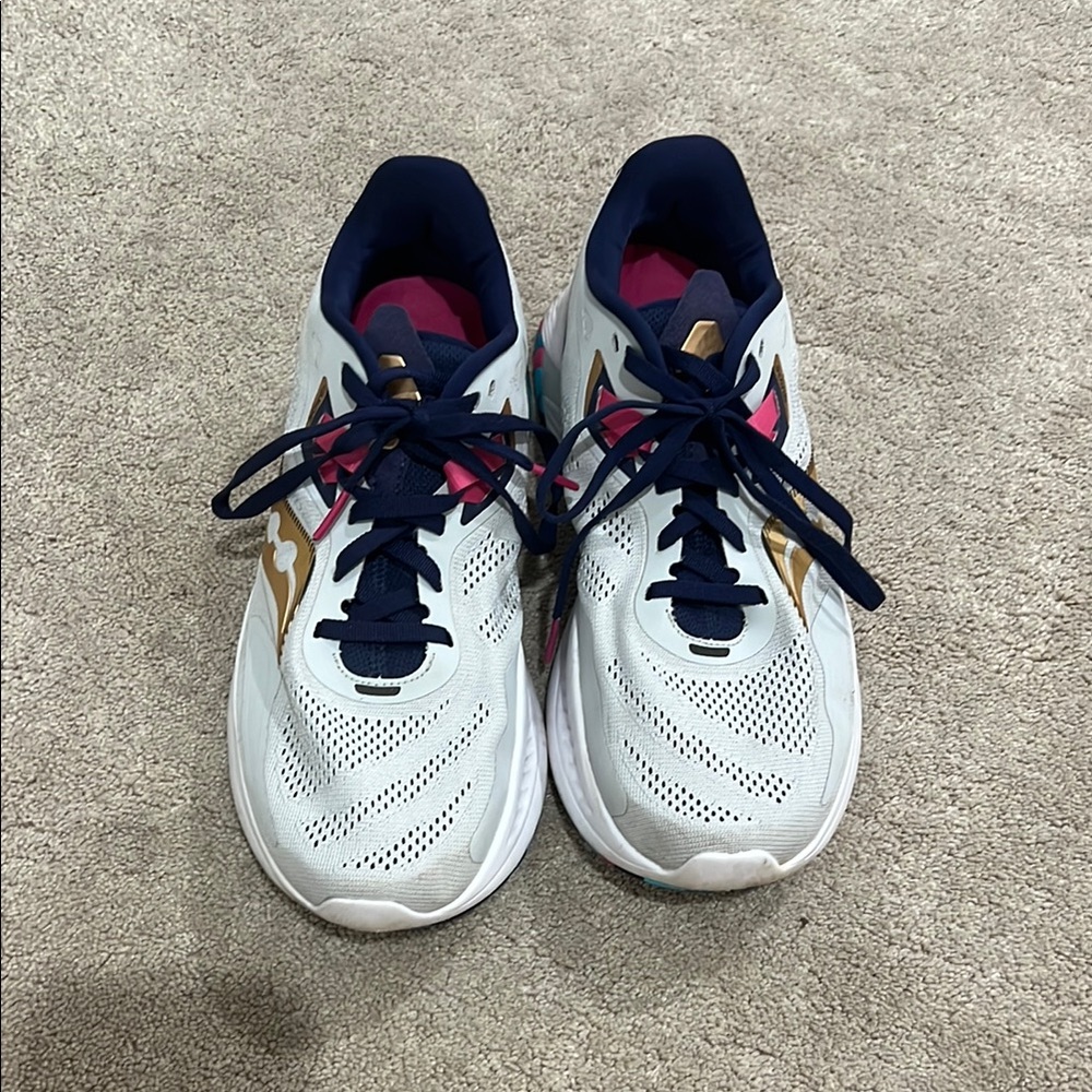 Saucony Guide 15 Women’s Running Shoes